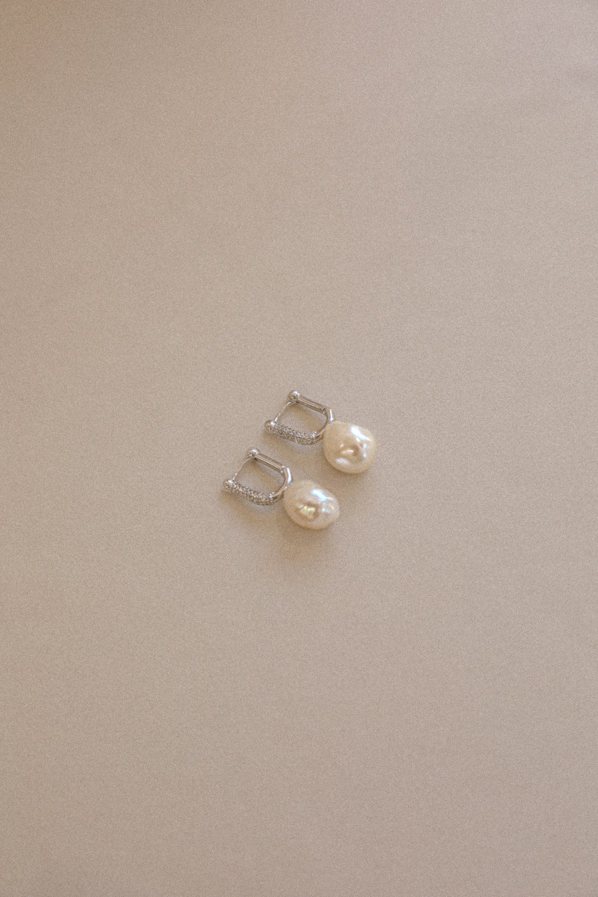 Tidal Earring Silver