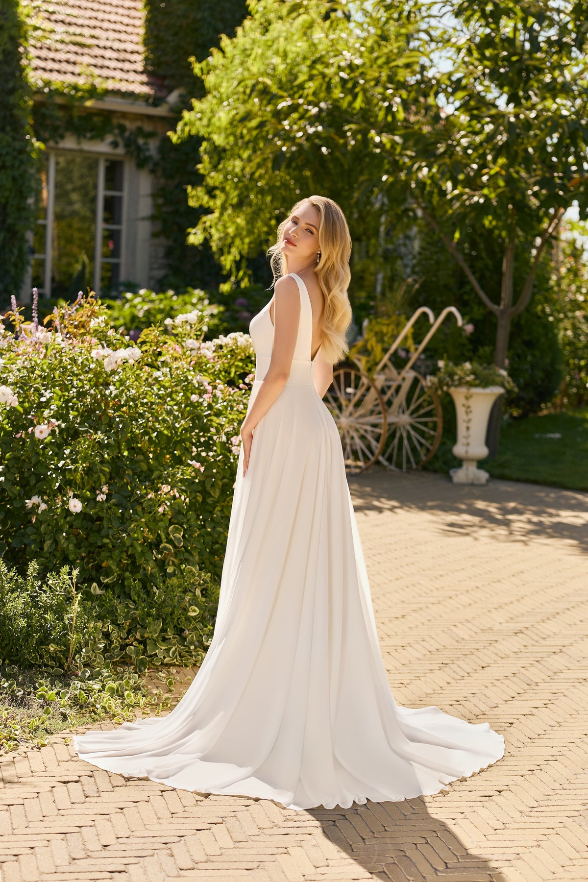 Electrona - Wedding Gown - Monica Loretti