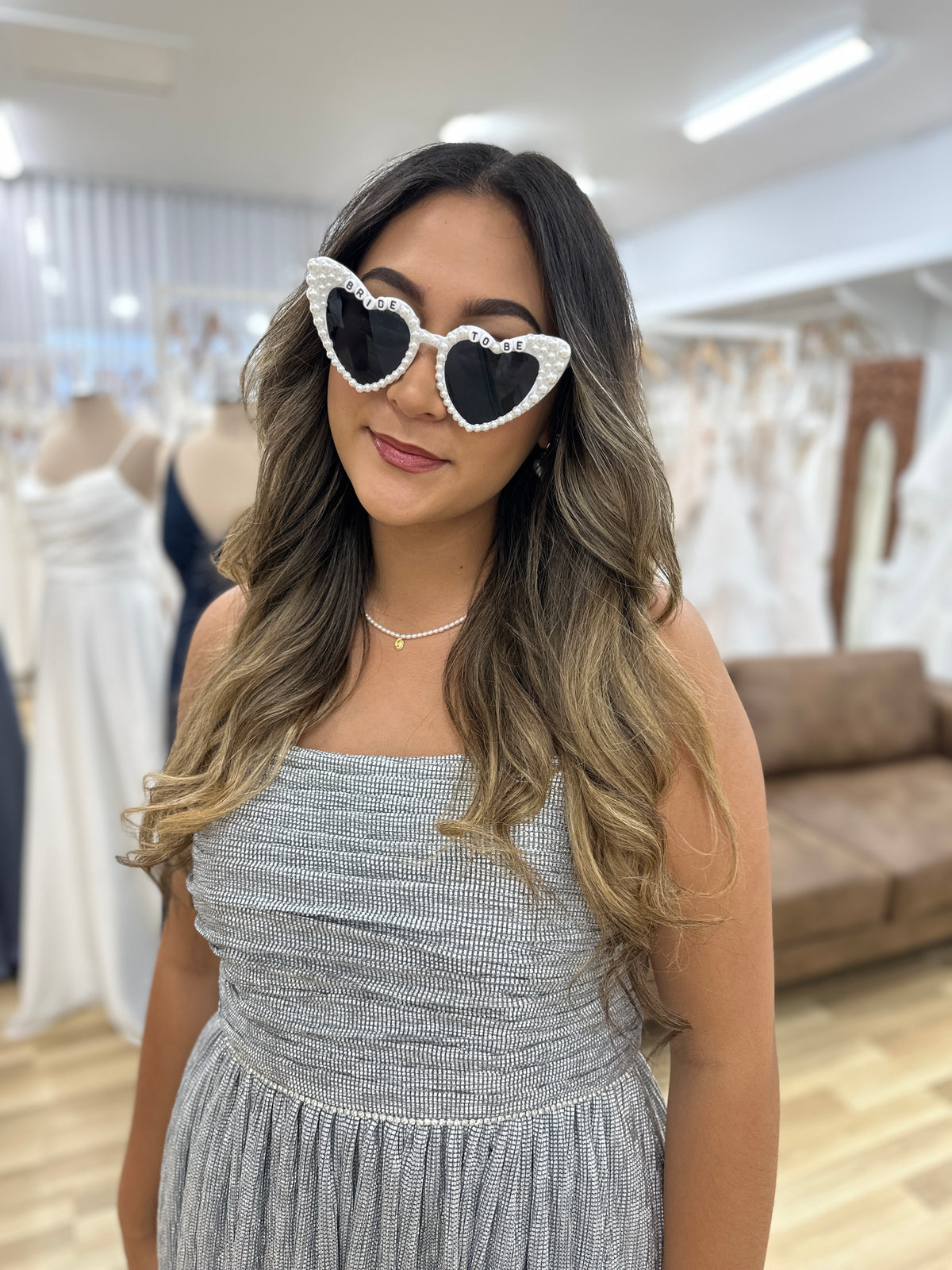 Full Pearl Bride to Be Heart Sunglasses - Honey Fawn Boutique