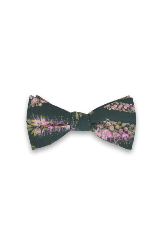 Bottlebrush Green Bow Tie