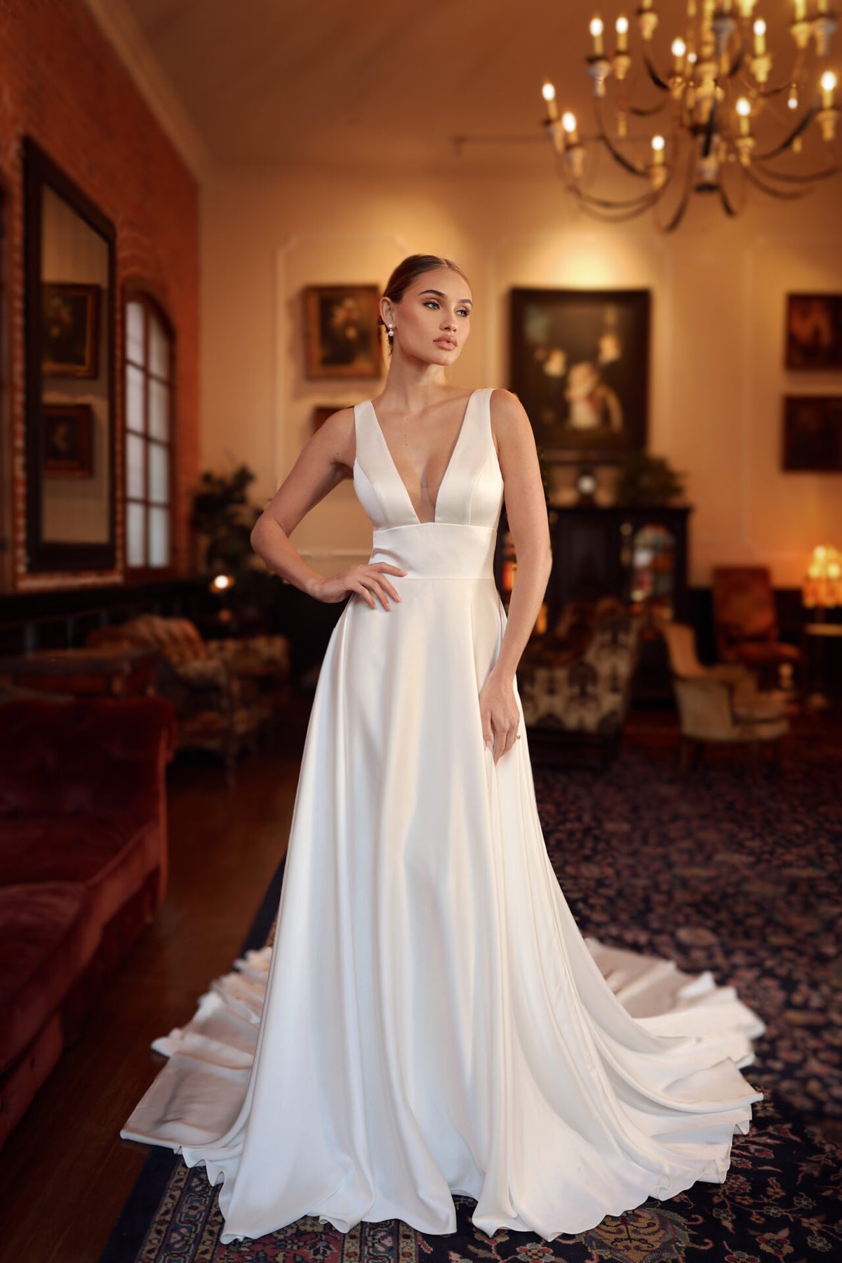 Ainsley - Wedding Gown - Essense