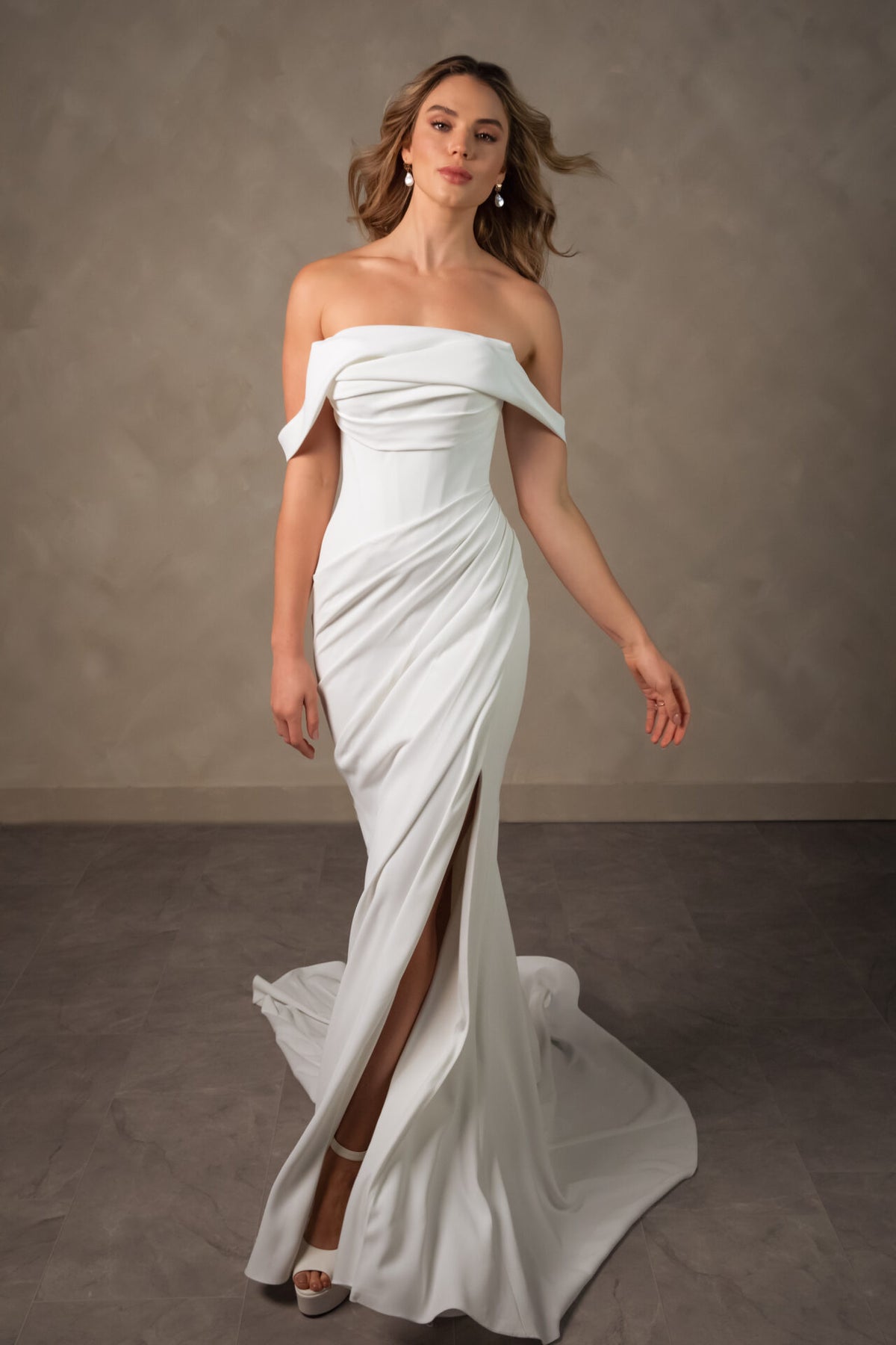 Honeywood - Wedding Gown - Essense