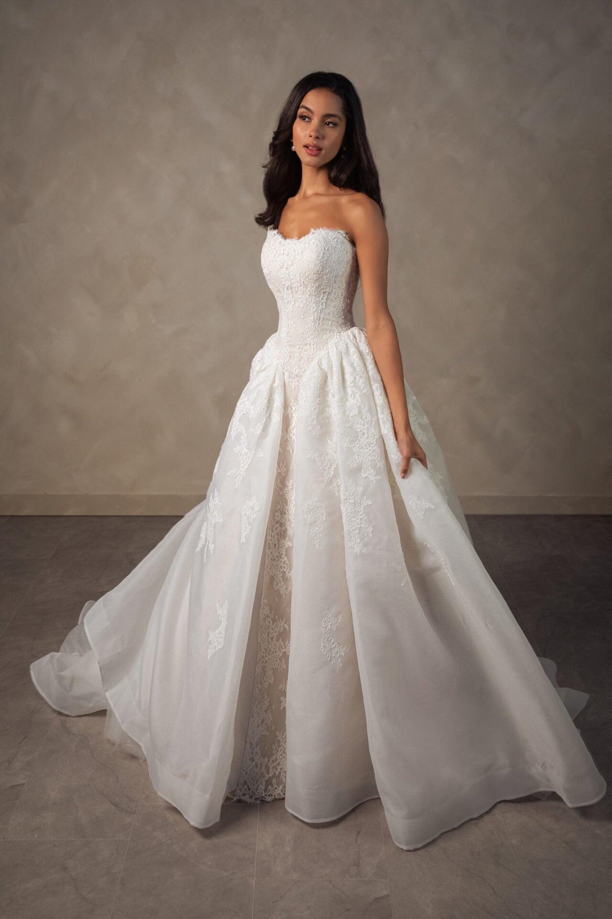 Huon - Wedding Gown - Essense