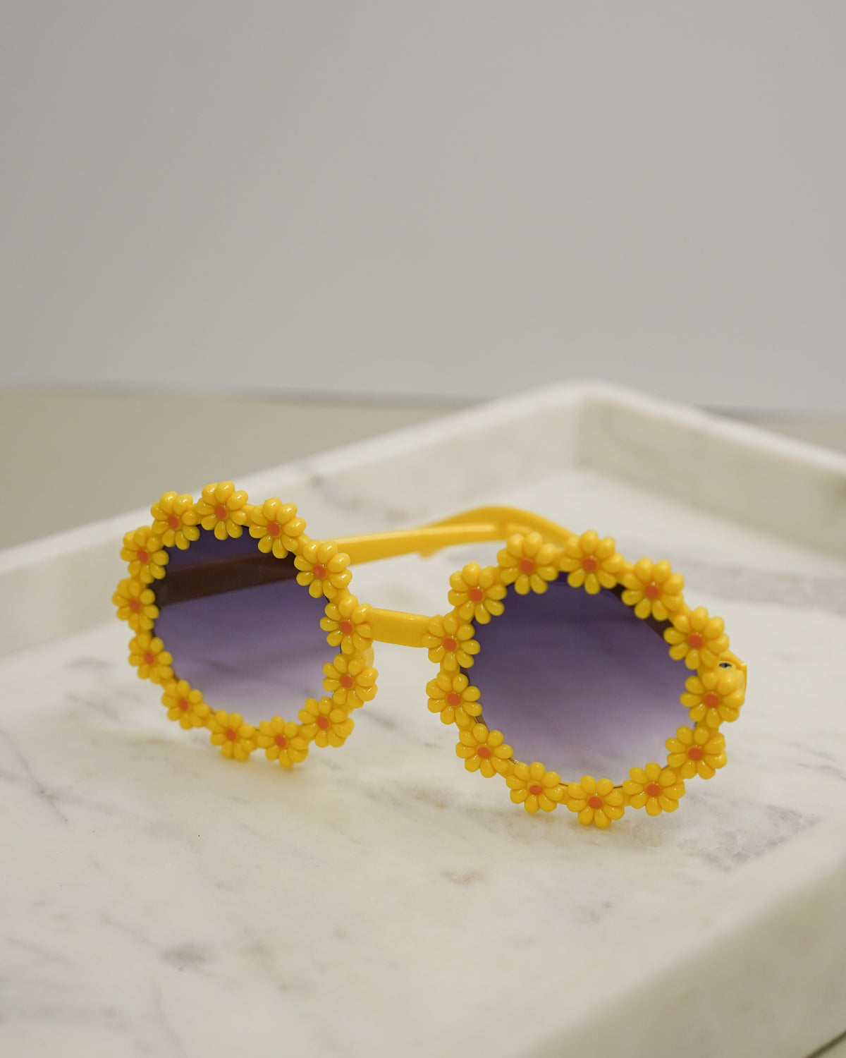 Flower Girl Daisy Sunglasses - Giftware - Honey Fawn