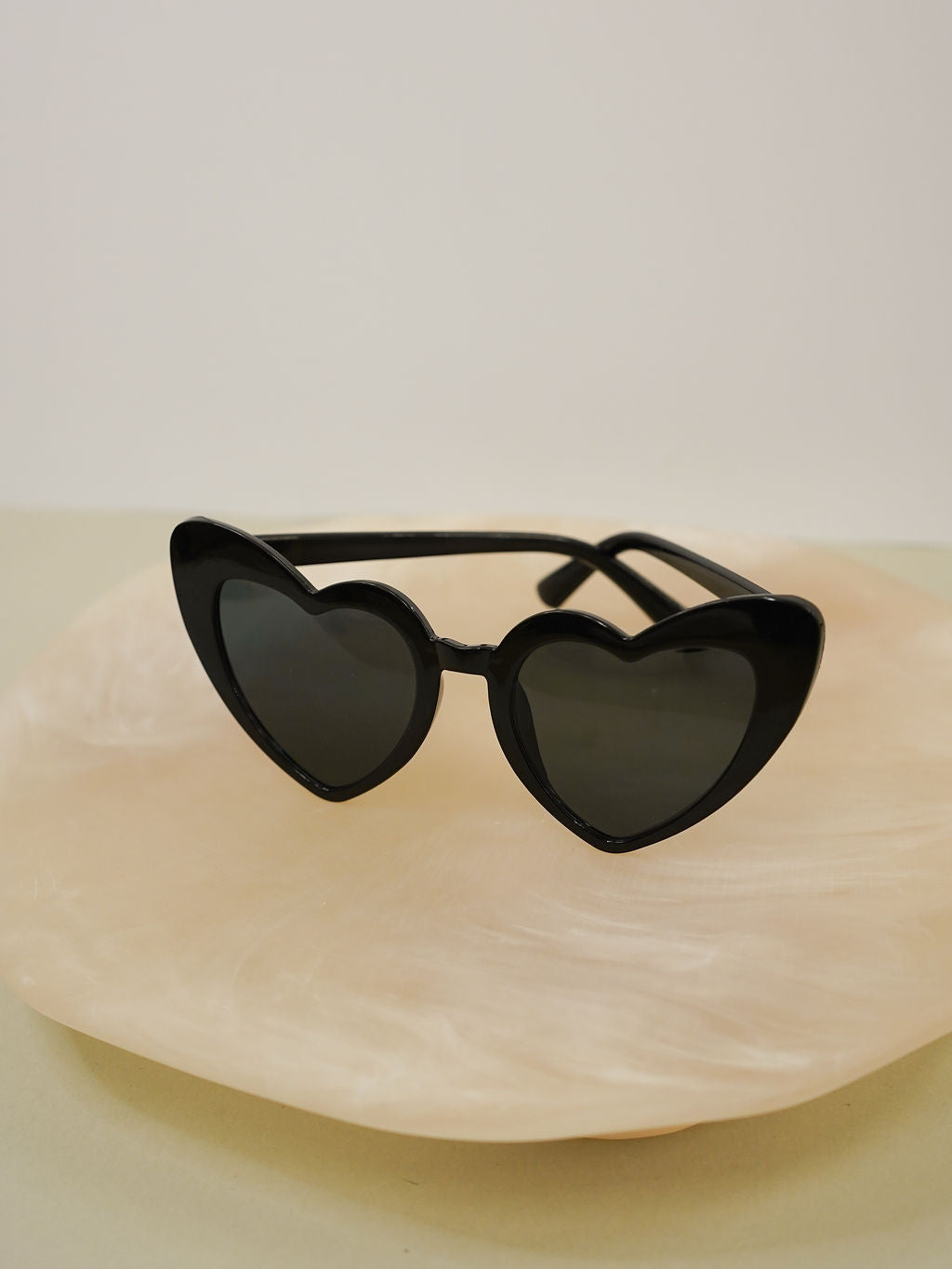 Heart Sunglasses Black - Giftware - Honey Fawn Boutique