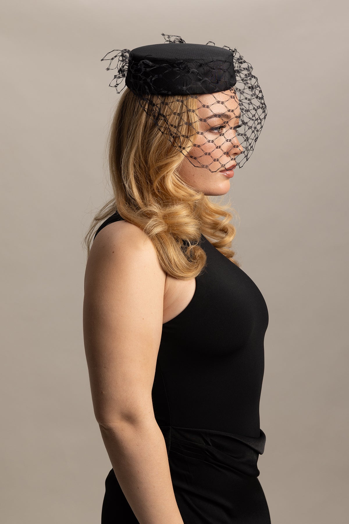 Zahra Pillbox Hat Black
