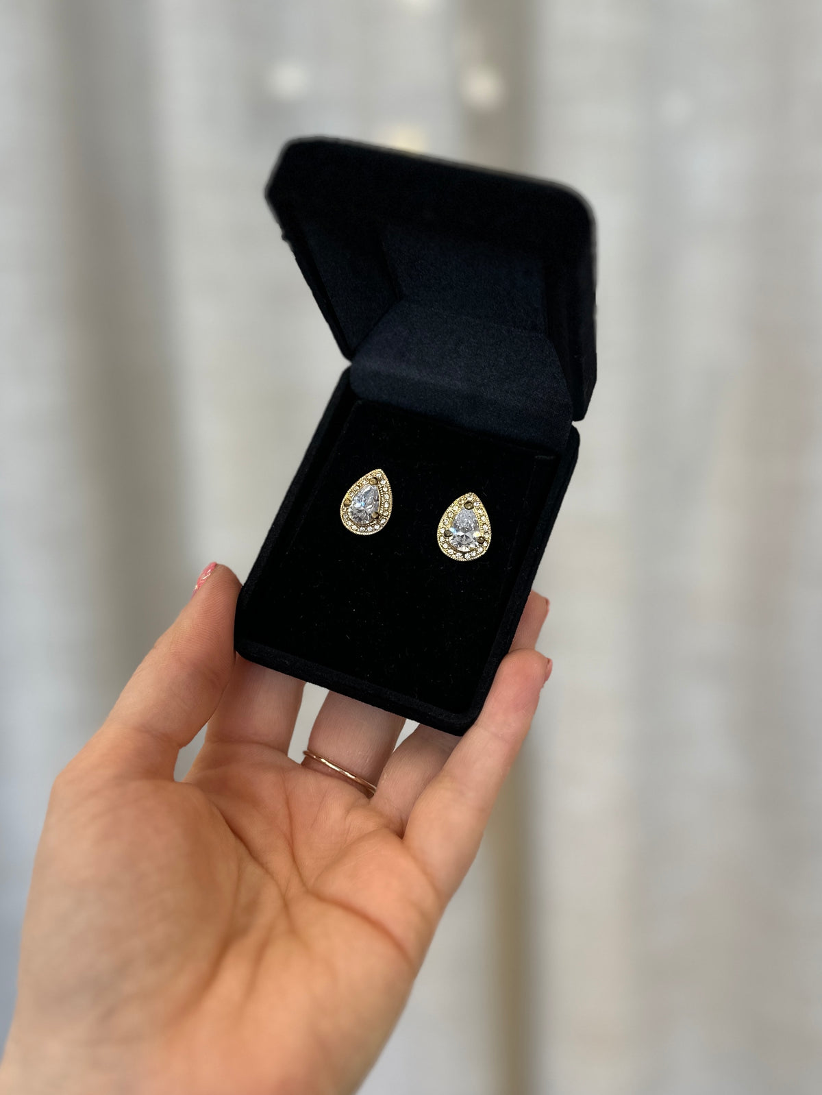 Windsor Stud Earring Gold