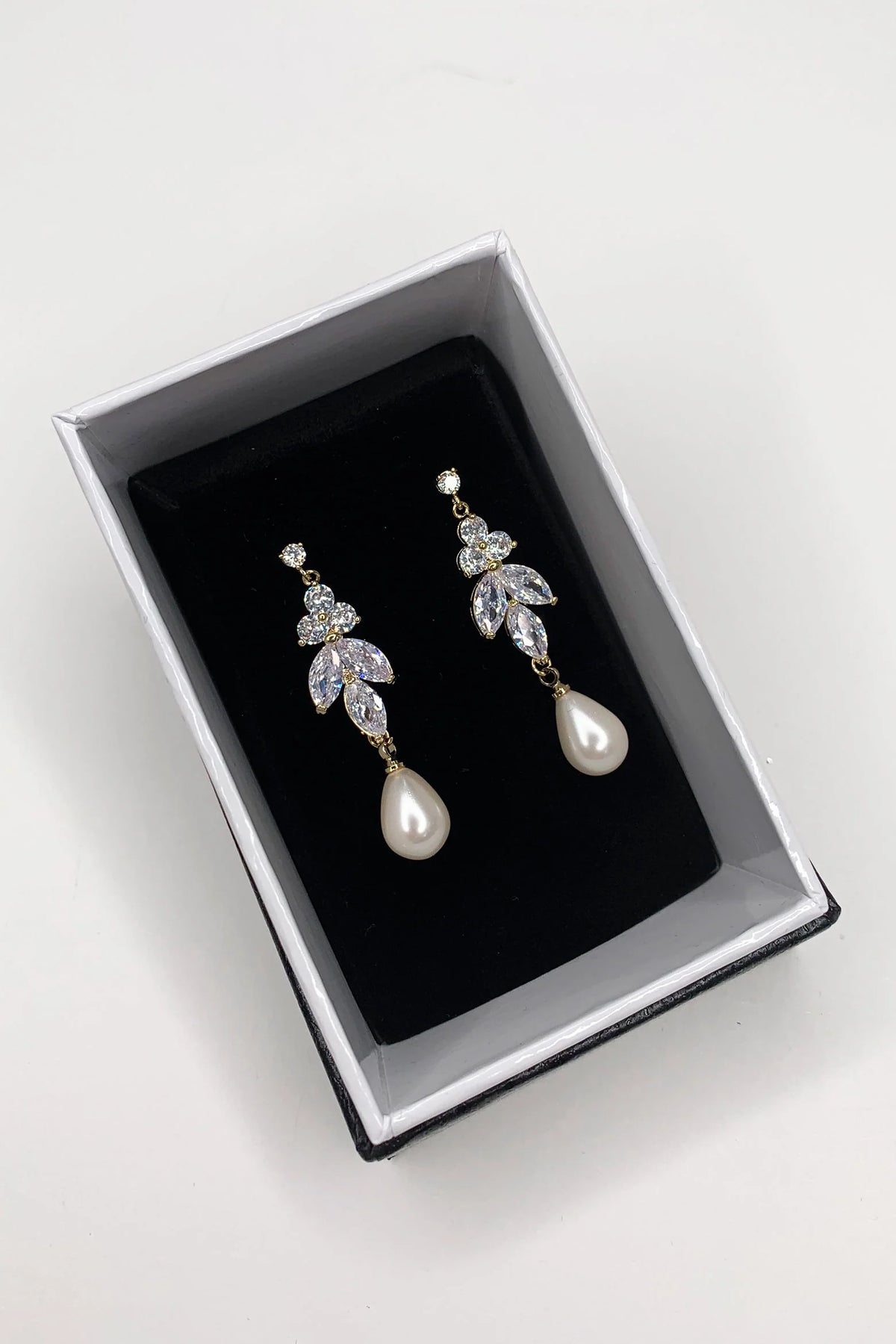 Remy Pearl Tree Drop Earring