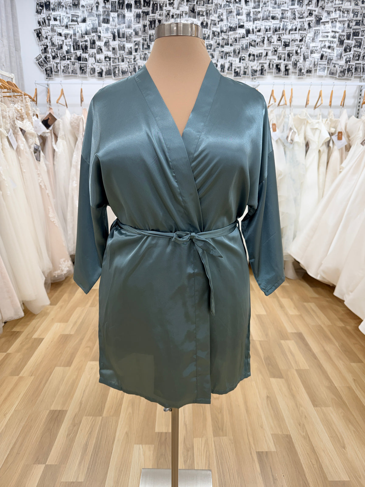 Maid of Honour Satin Robe