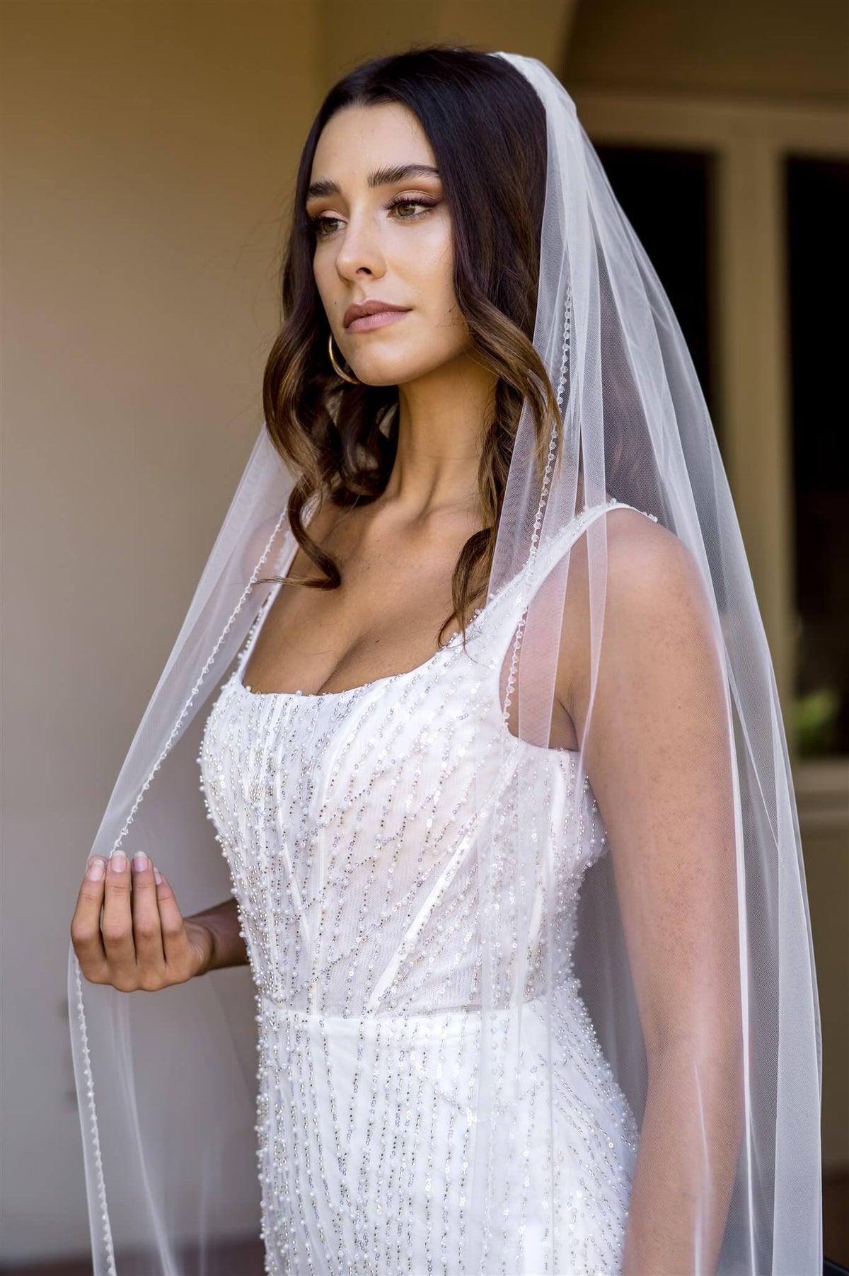 Krystal Beaded Edge Veil - Honey Fawn Boutique