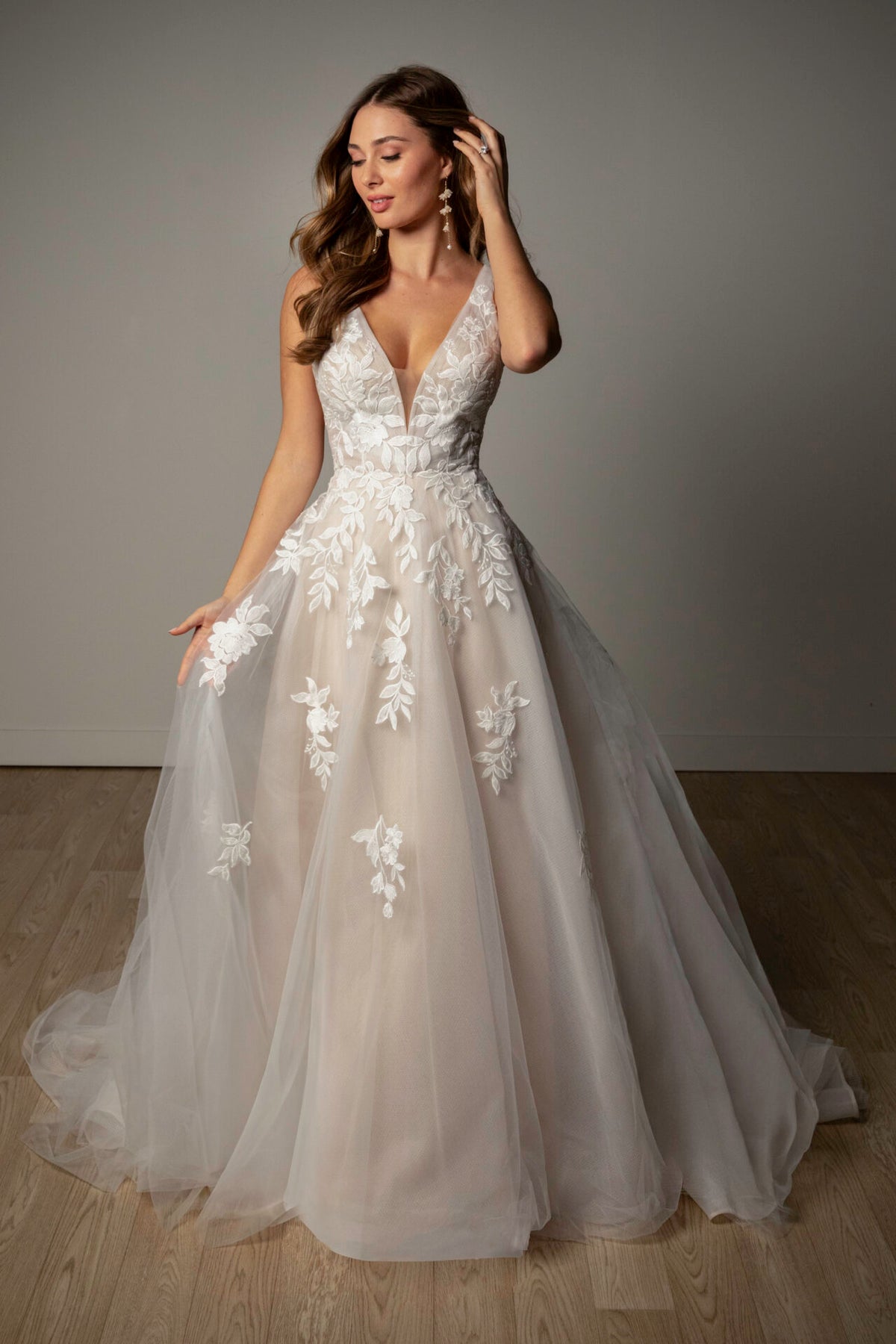 Karoola - Wedding Gown - Stella York