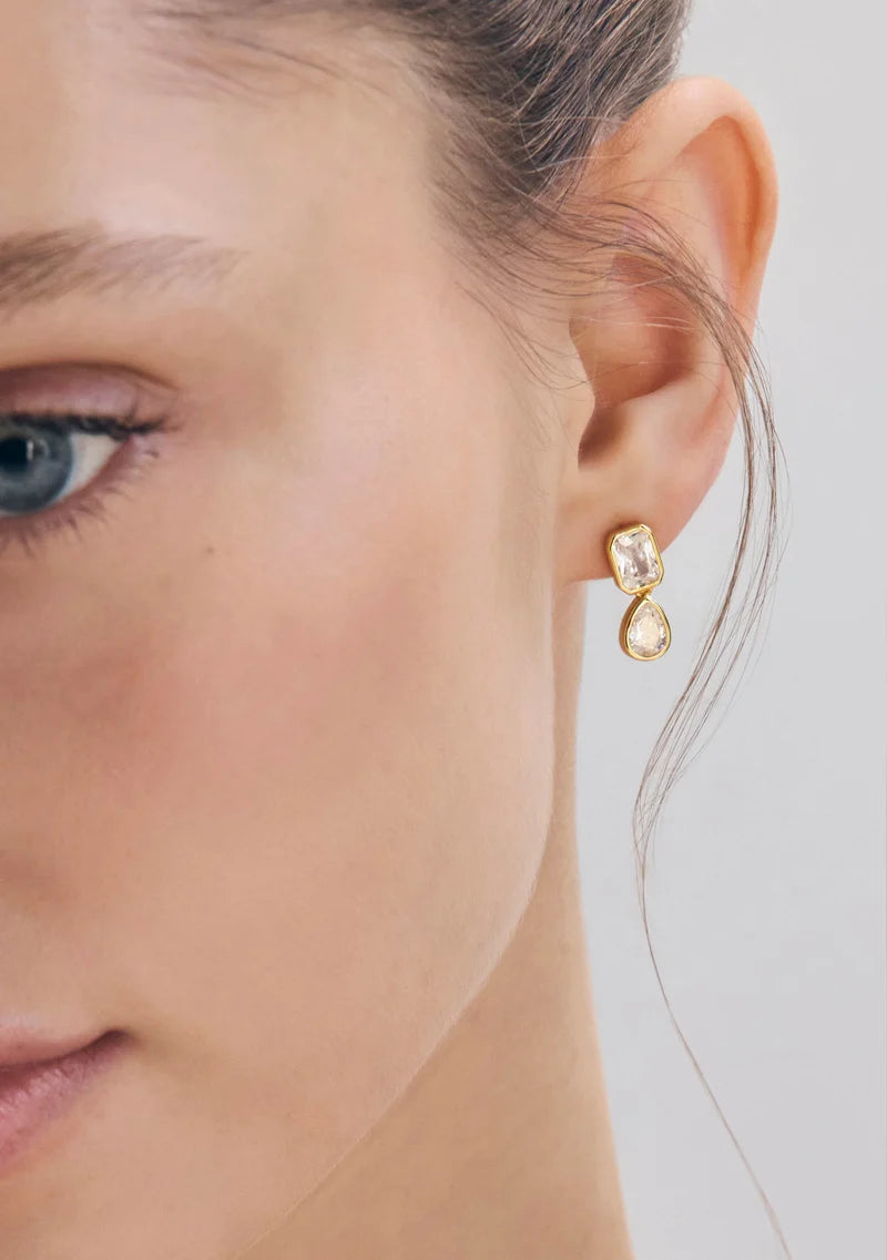 Lineaire Emerald and Pear Drop Earrings - Gold