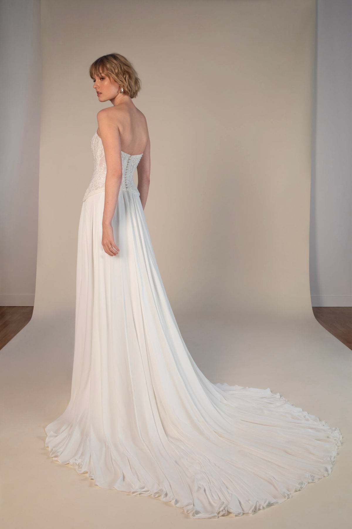 Verona - Wedding Gown - All Who Wander