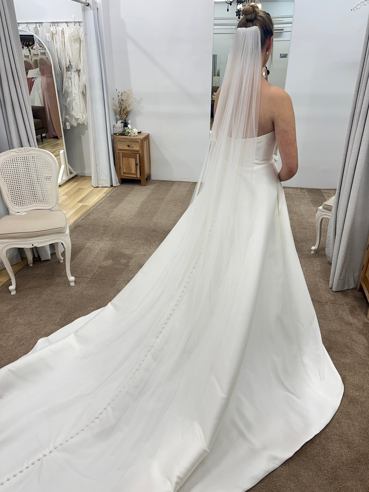 Paris Soft Tulle Chapel Veil Chapel 210cm Ivory - Accessory - Aus Veils