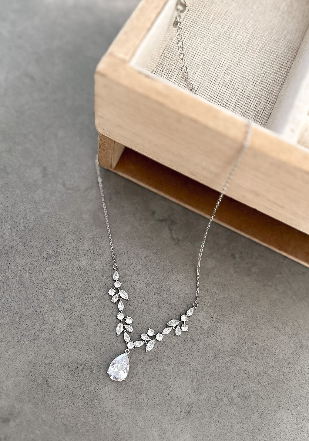 Carissa – Crystal Necklace - Honey Fawn Boutique