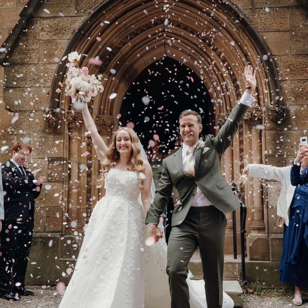 Biodegradable Confetti Canons - Circle - Giftware - The Whole Bride