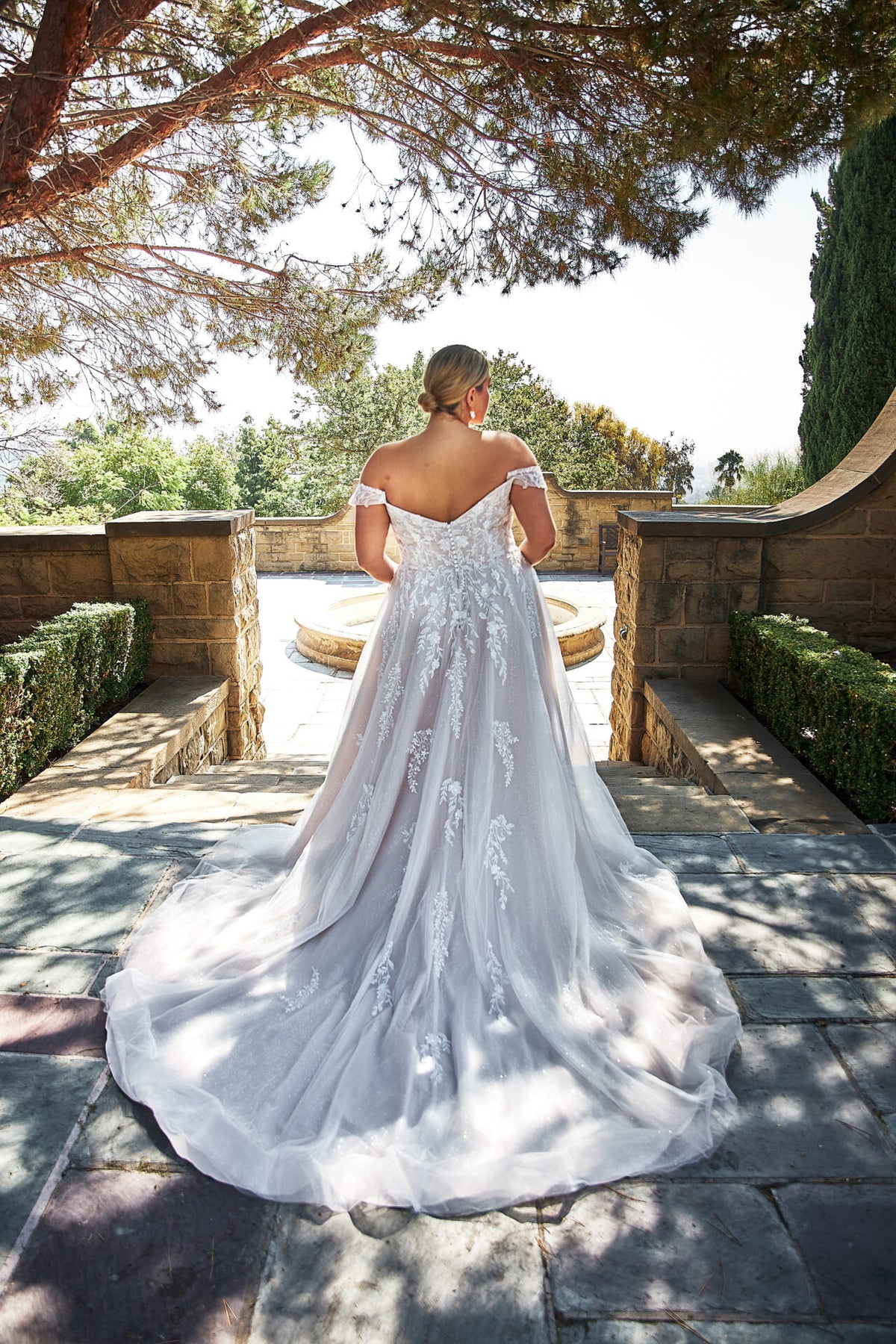 Amira - Wedding Gown - Essense