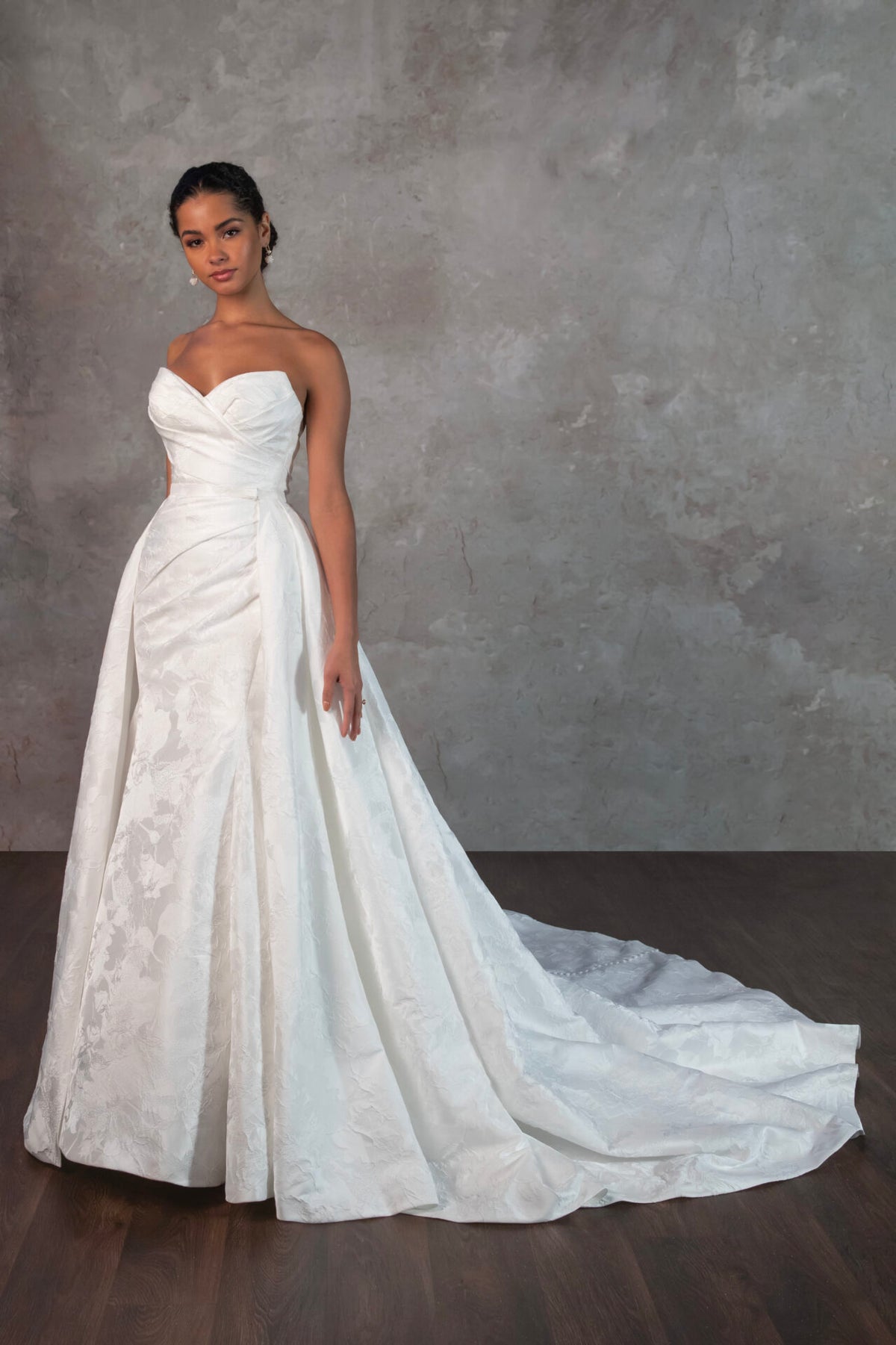 Amiyah - Wedding Gown - Essense