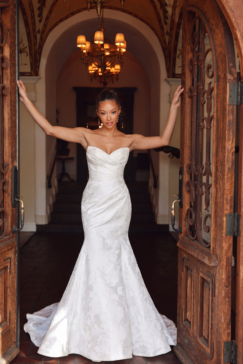 Amiyah - Wedding Gown - Essense