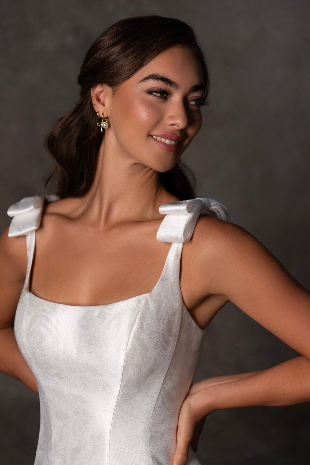 Bluerocks - Wedding Gown - Essense