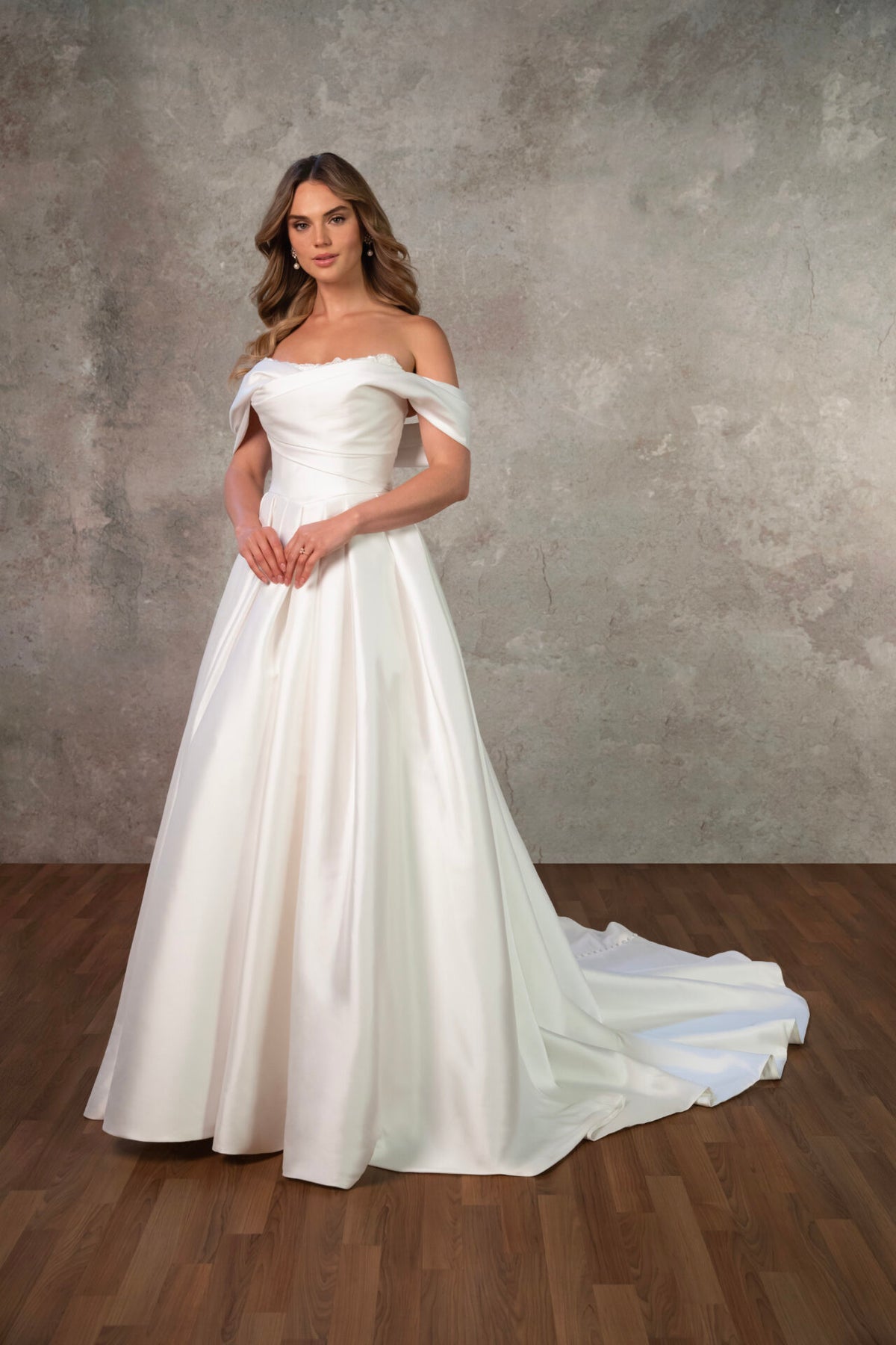Breona - Wedding Gown - Essense