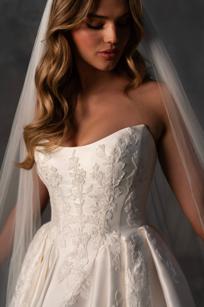 Everlee - Wedding Gown - Essense