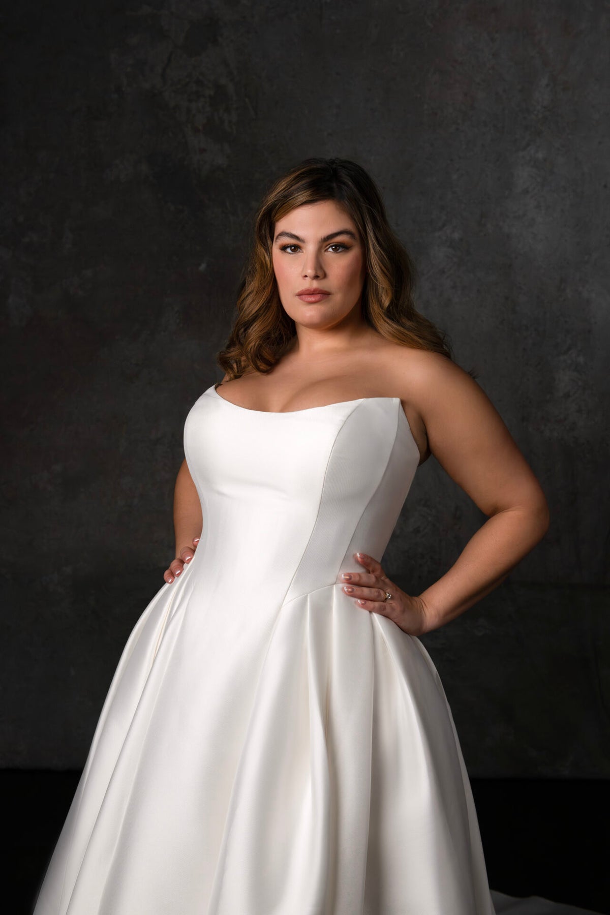 Everlee - Wedding Gown - Essense