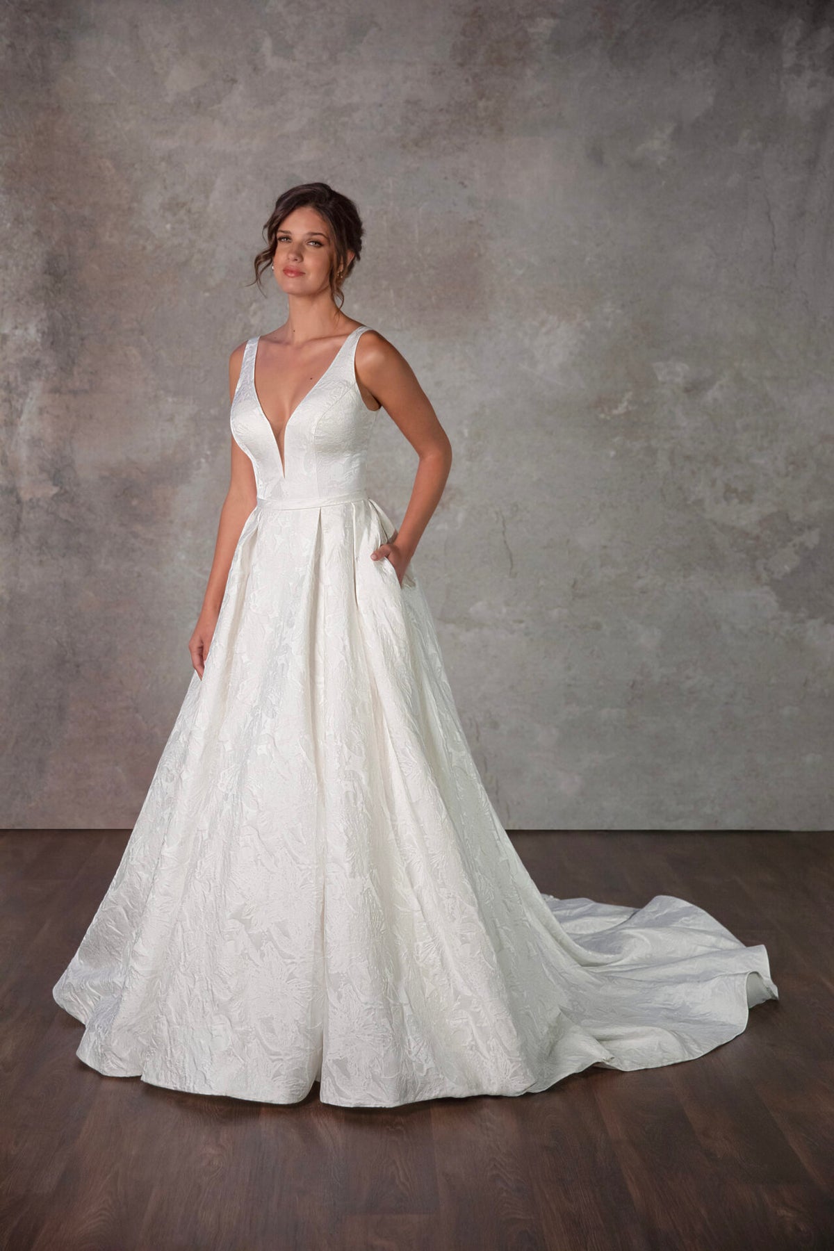 Kamila - Wedding Gown - Essense