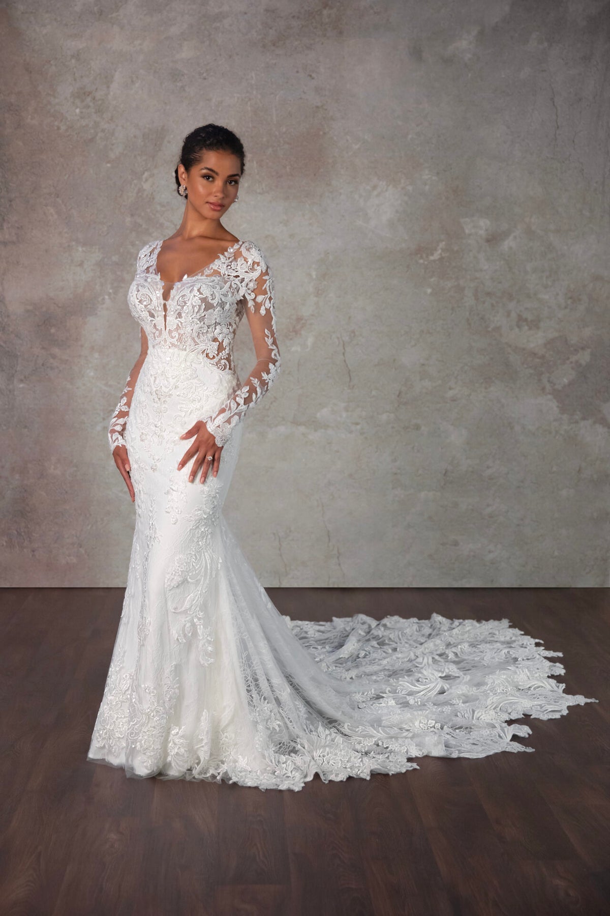 Lainey - Wedding Gown - Essense
