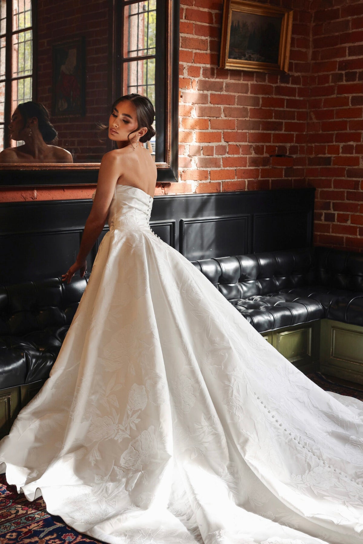 Lana - Wedding Gown - Essense