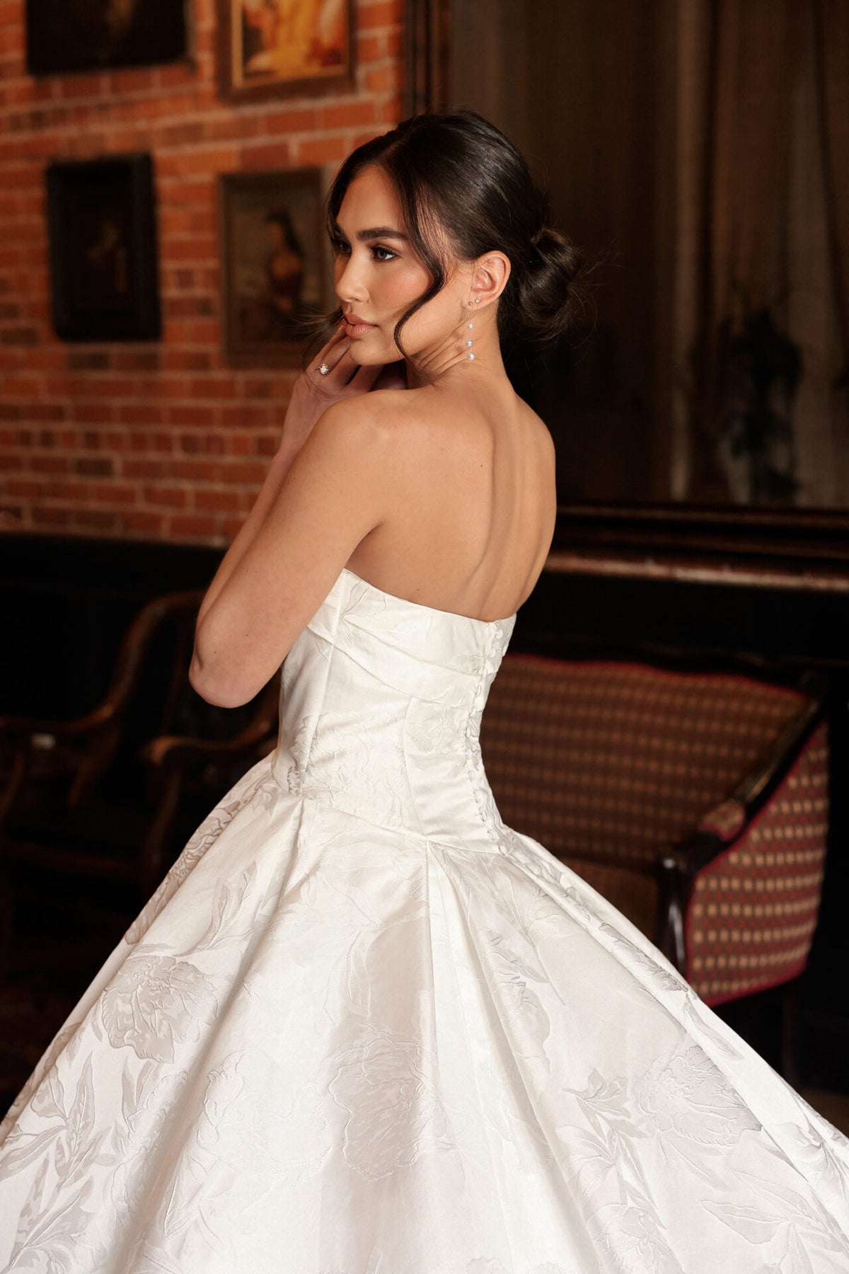 Lana - Wedding Gown - Essense