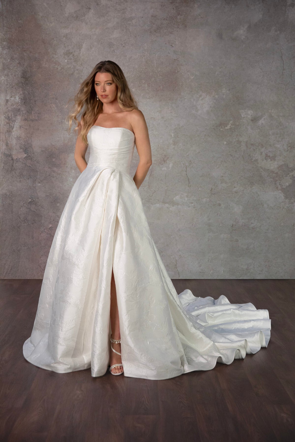 Lilah - Wedding Gown - Essense