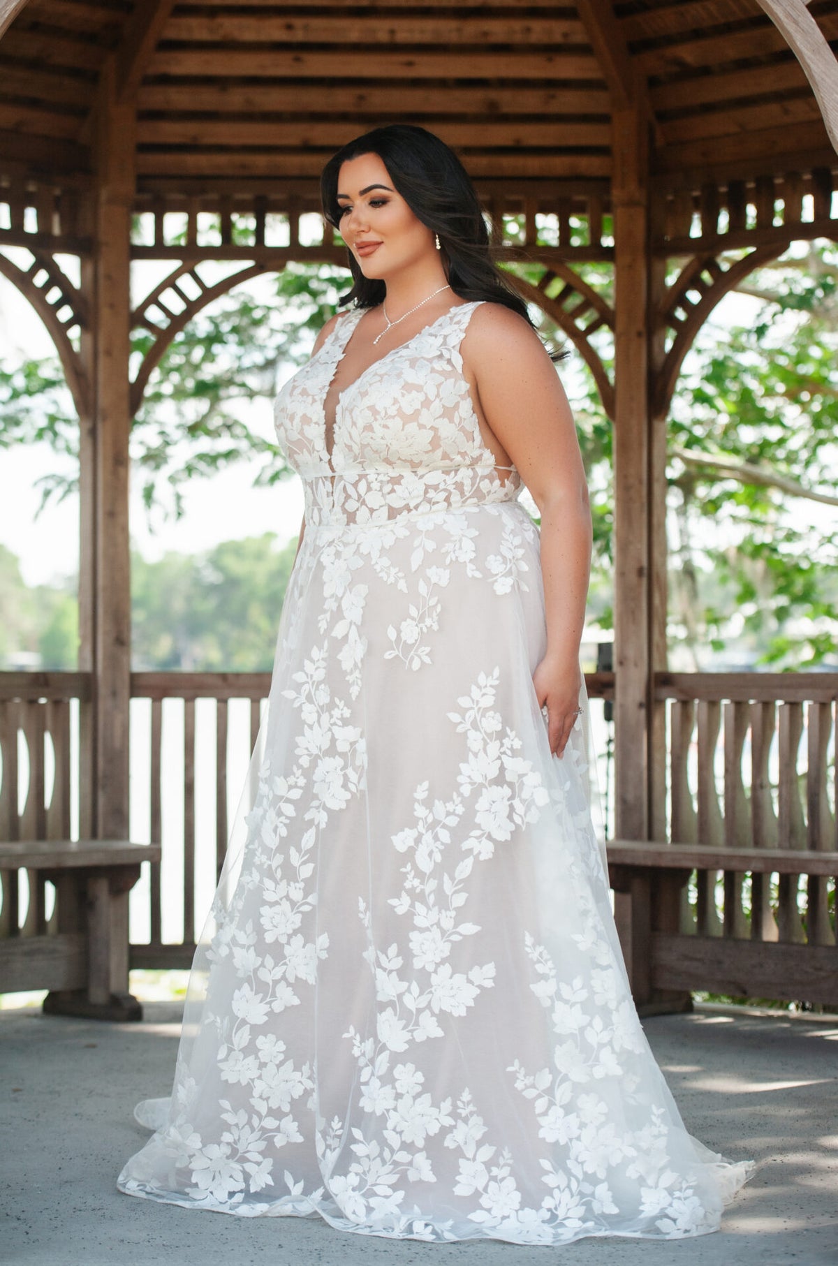Novelee - Wedding Gown - Essense