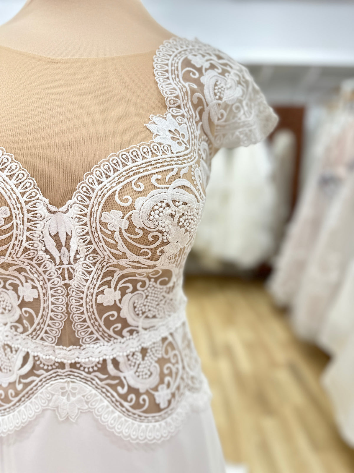 Alexine-ca - Wedding Gown - Herve Paris
