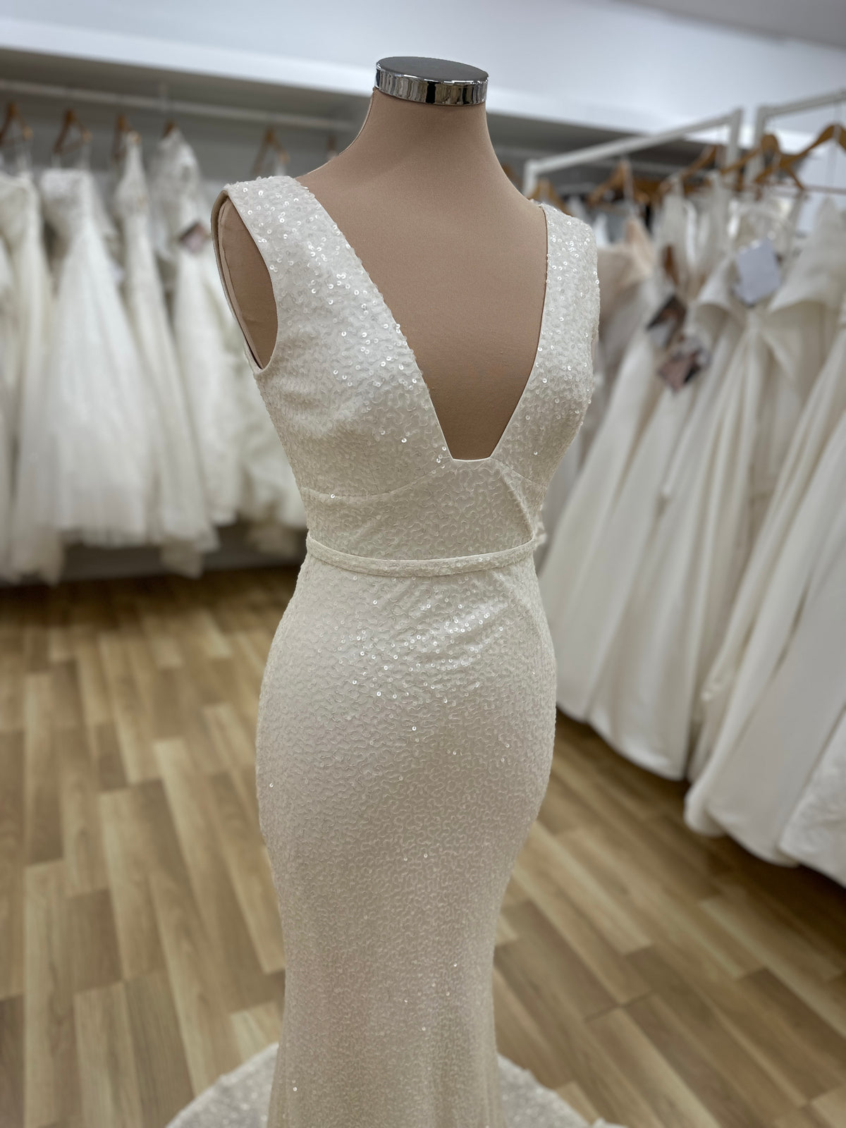 Bella - Wedding Gown - Karen Willis Holmes