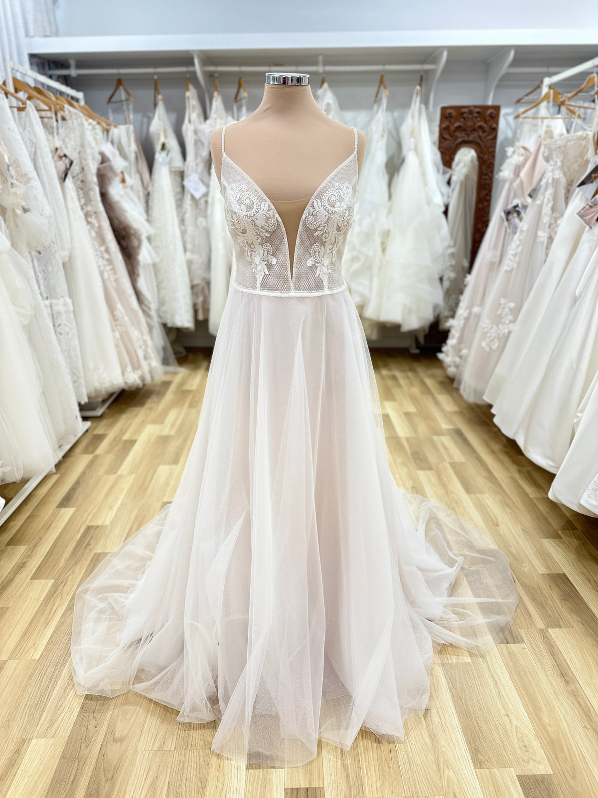 Gia-a - Wedding Gown - Libelle