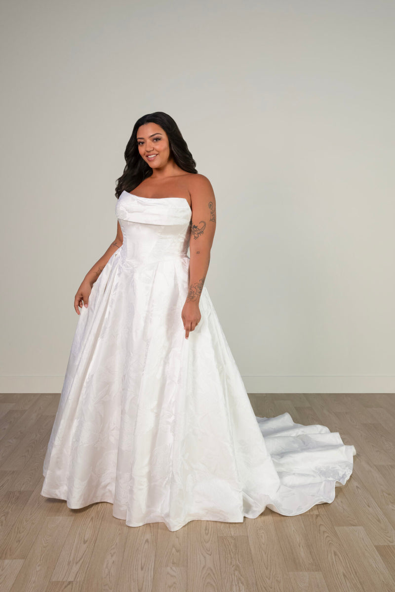 Adelynn - Wedding Gown - Stella York