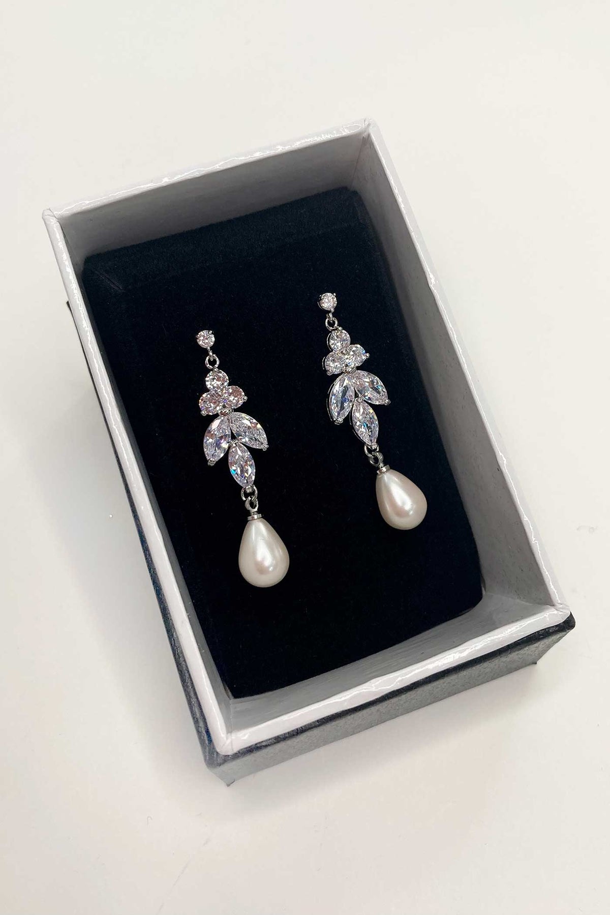 Remy Pearl Tree Drop Earring