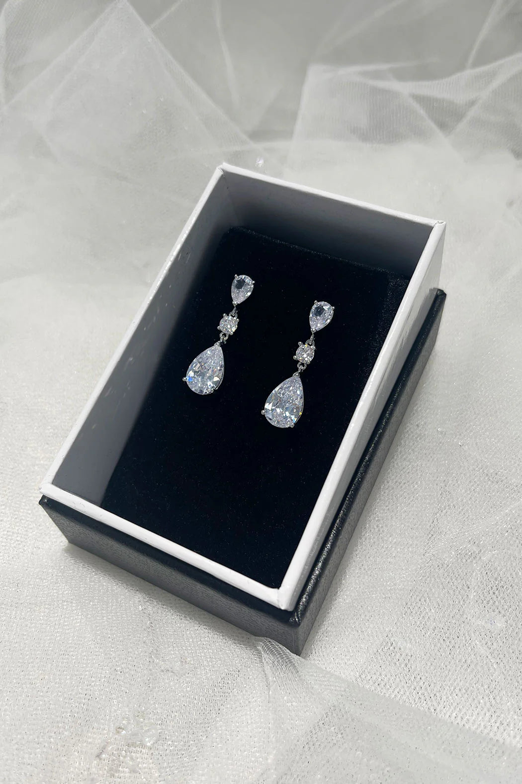 Regina Earring - Jewellery - Windsor Bridal Jewellery