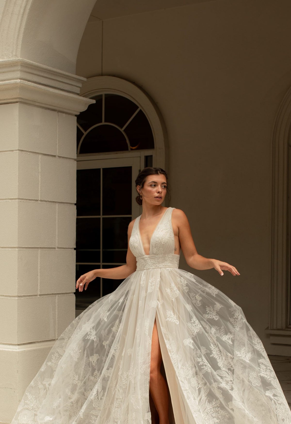 Halle - Wedding Gown - Essense