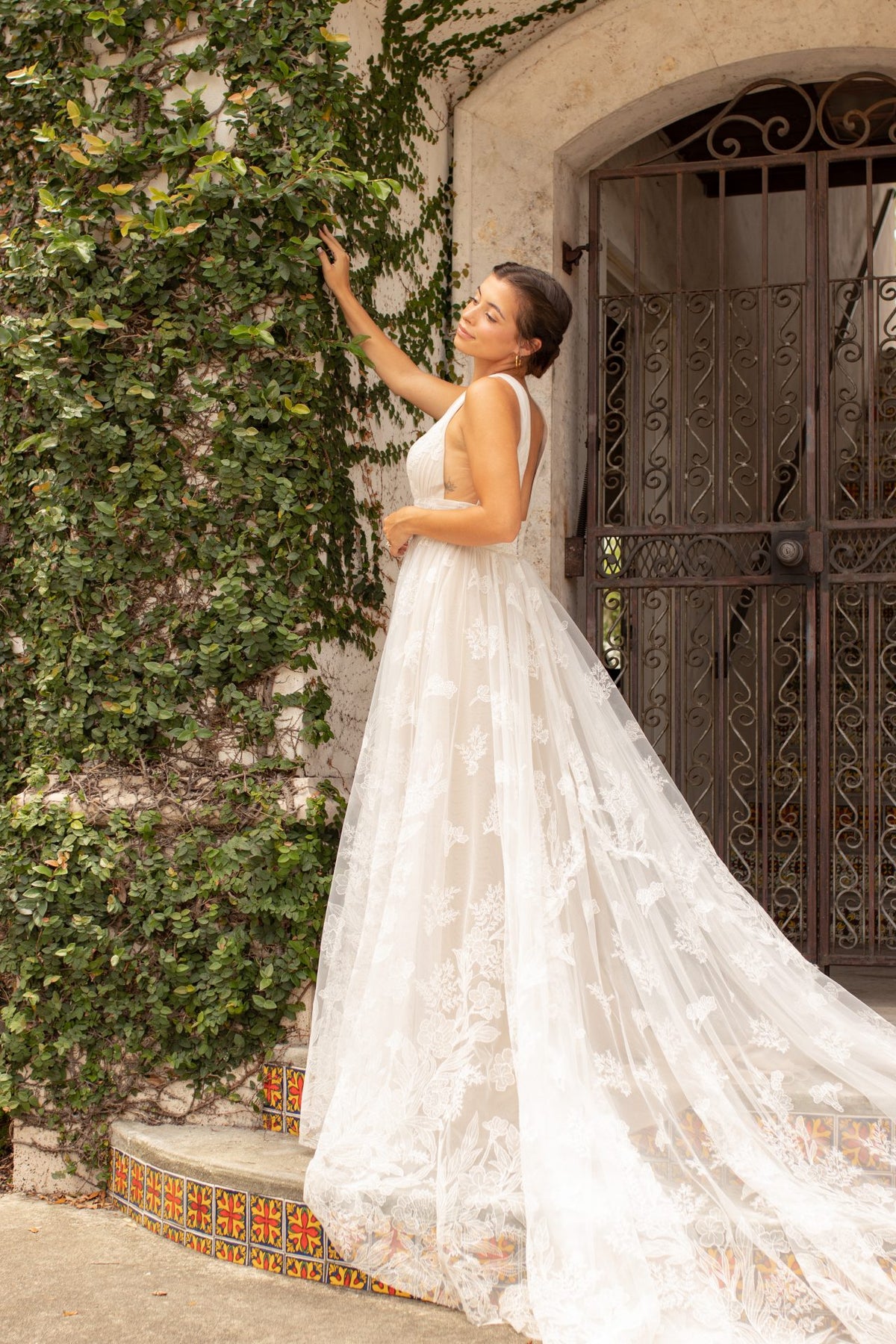 Halle - Wedding Gown - Essense