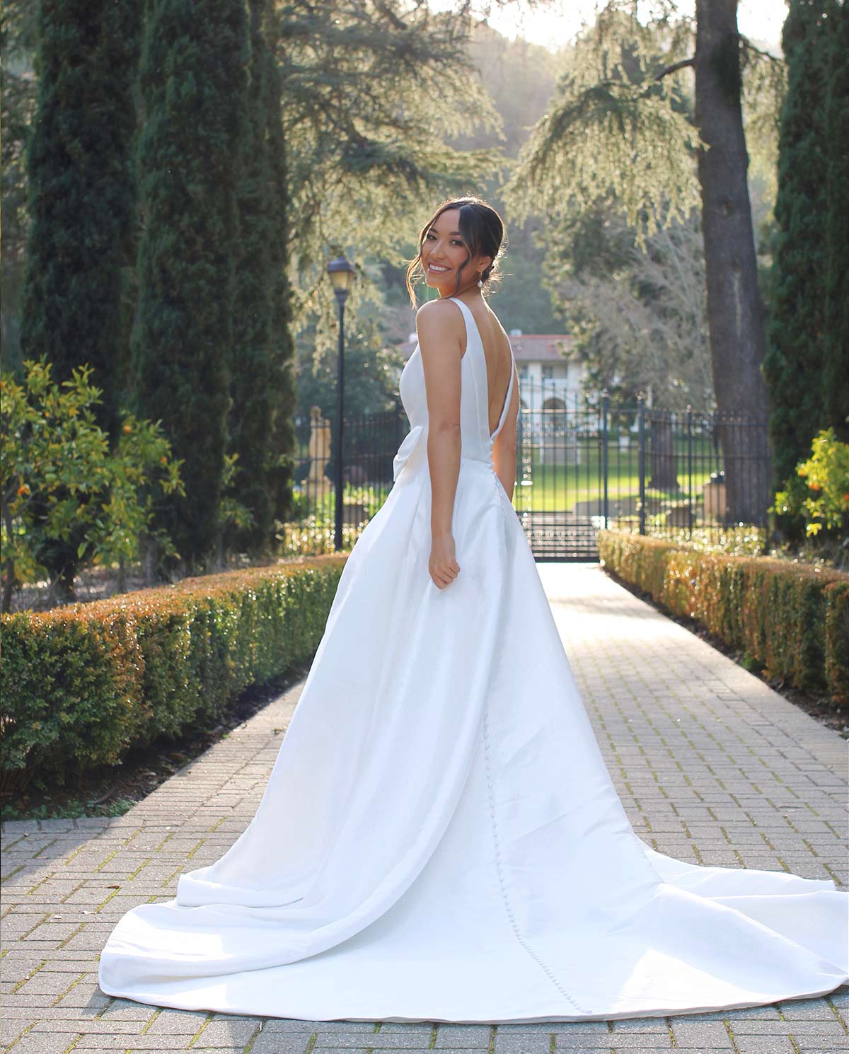 Laila - Wedding Gown - Essense
