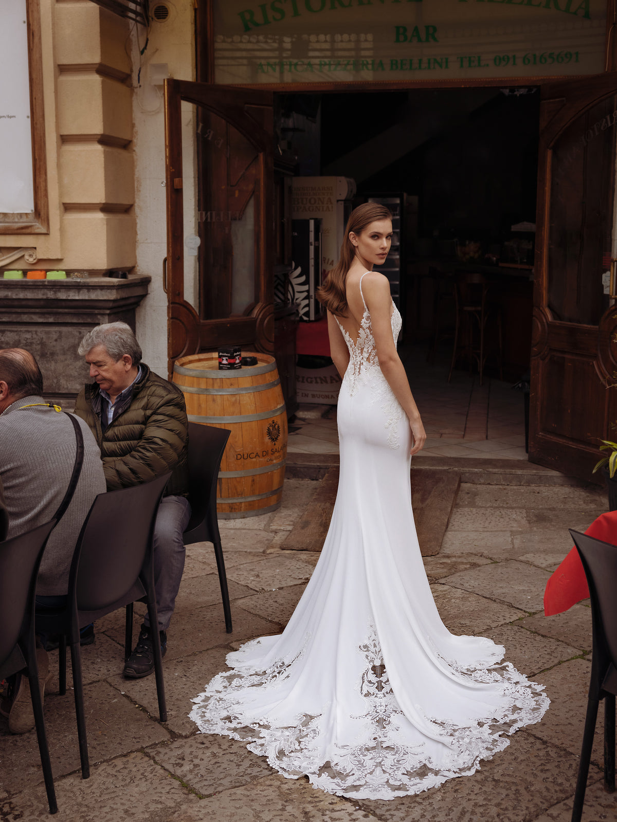 Sapphire - Wedding Gown - Modeca