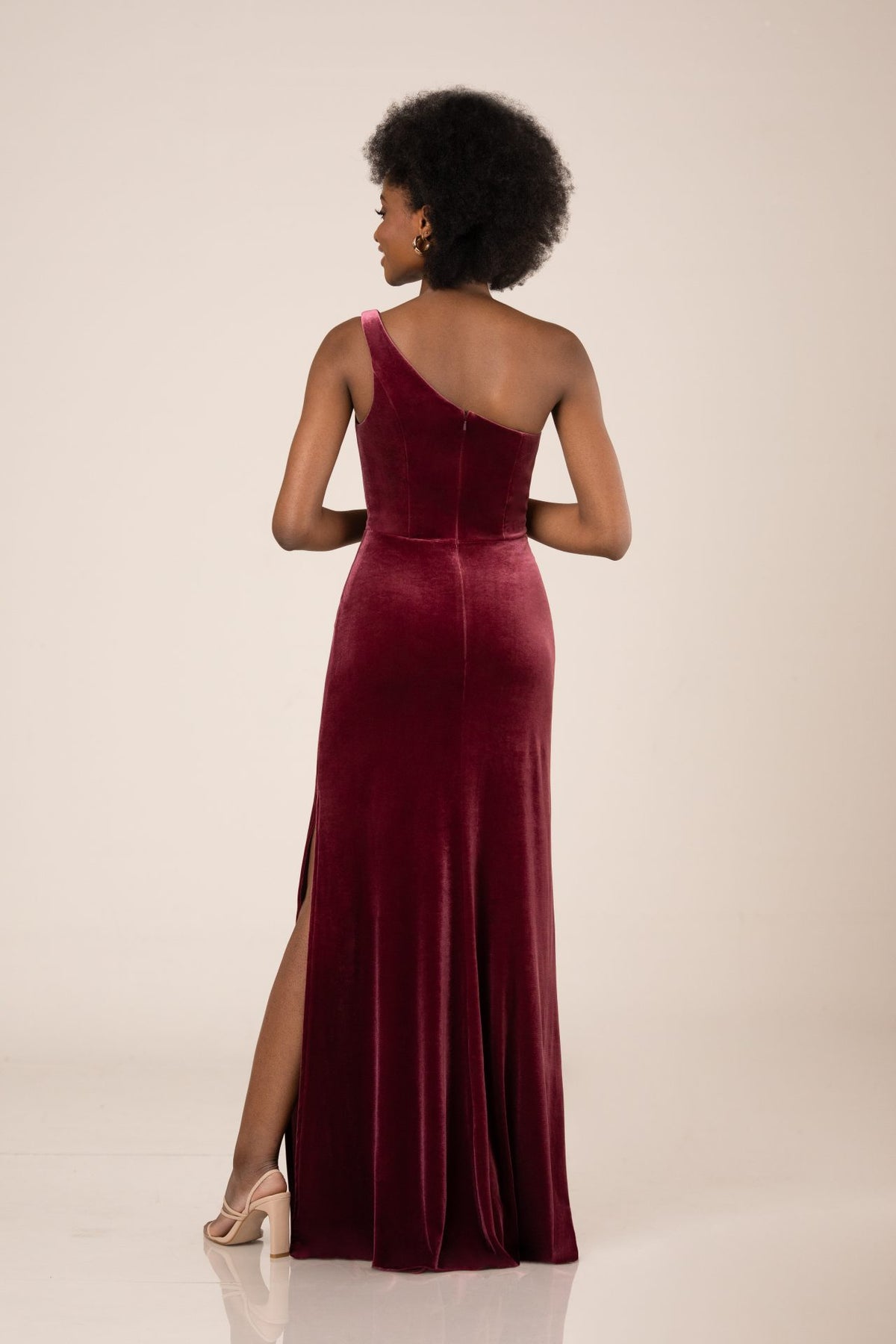 Noah - Velvet - Bridesmaid Dress - Sorella Vita